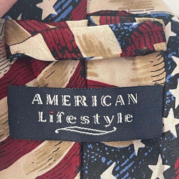 American Lifestyle,‎ Americana Series, The Constitution Handmade Silk Tie - Picture 5 of 5